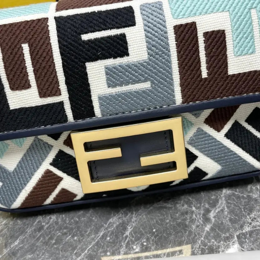 Boutique Quality || Fendi Mini Baguette bag