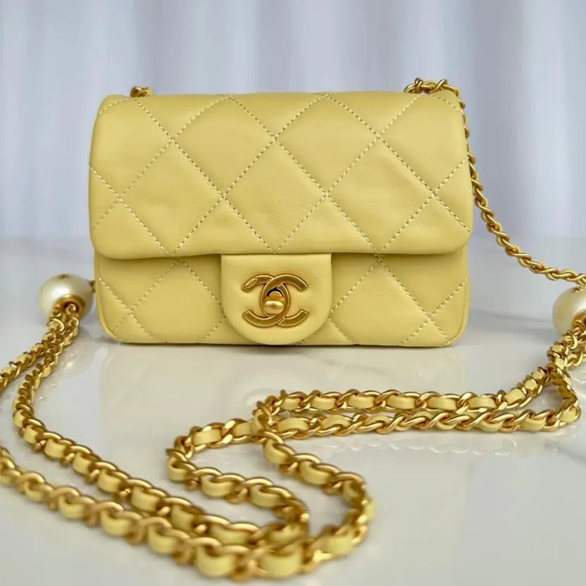 Boutique Quality || Chanel MINI FLAP BAG