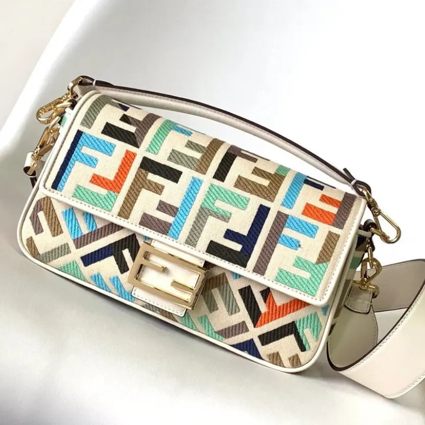 Boutique Quality || Fendi Baguette Mini Bag in Beige