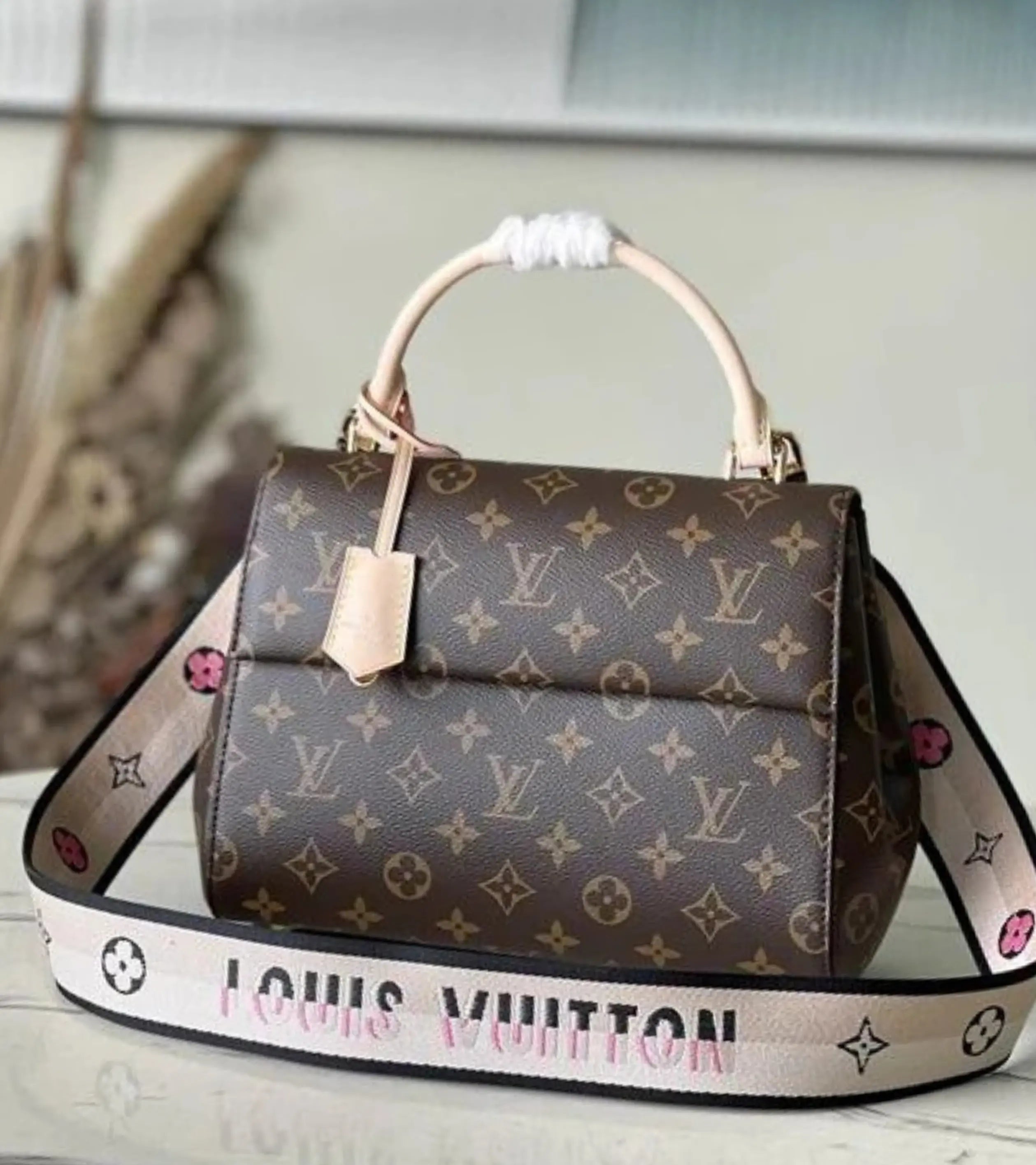 Cluny || M46372 || High Quality Bag