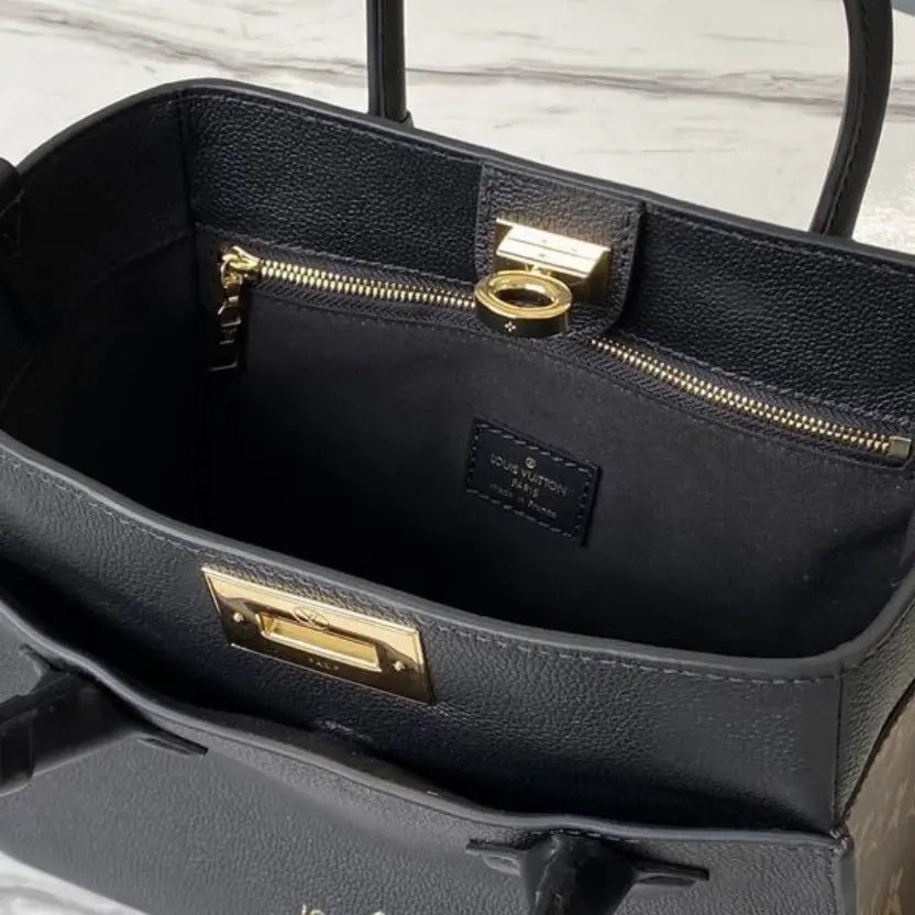 On My Side || M57729 || High Quality Bag