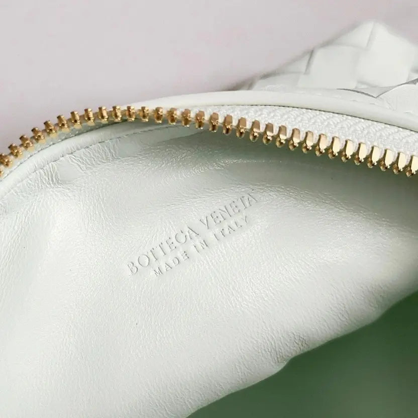 Boutique Quality || Bottega Veneta Mini Wallace Bag Glacier