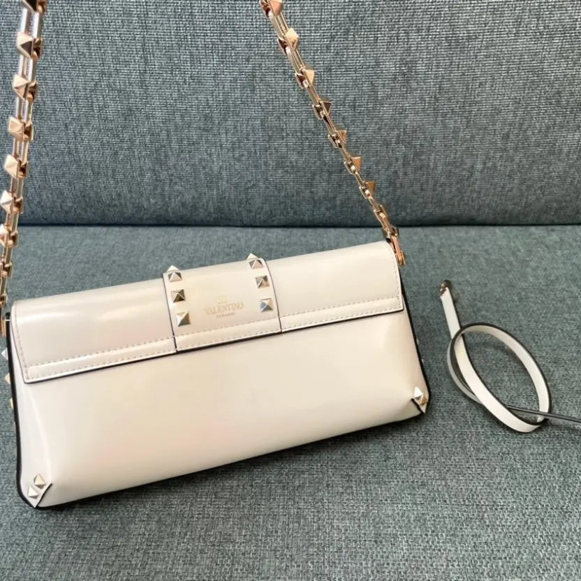 Boutique Level Quality || Valentino Garavani Rockstud Shoulder Bag in White