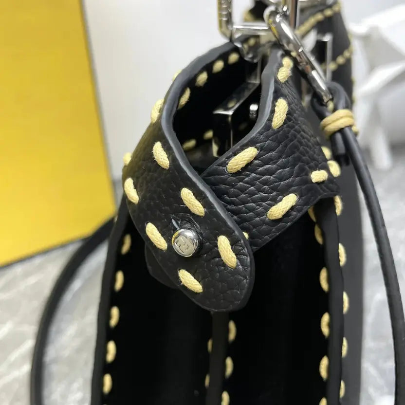 Boutique Quality || Fendi Peekaboo ISeeU Small Handbag