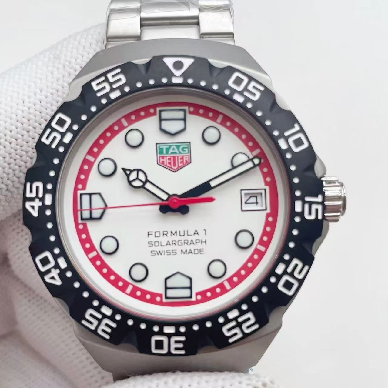 TAG Heuer Formula 1 Solargraph watch