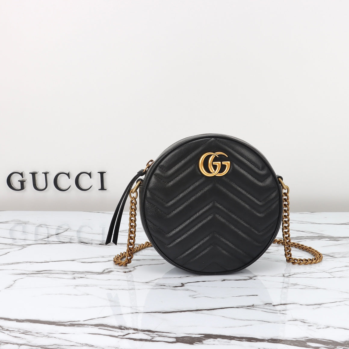 Boutique Quality || 550154 || Gucci Crossbody Bag