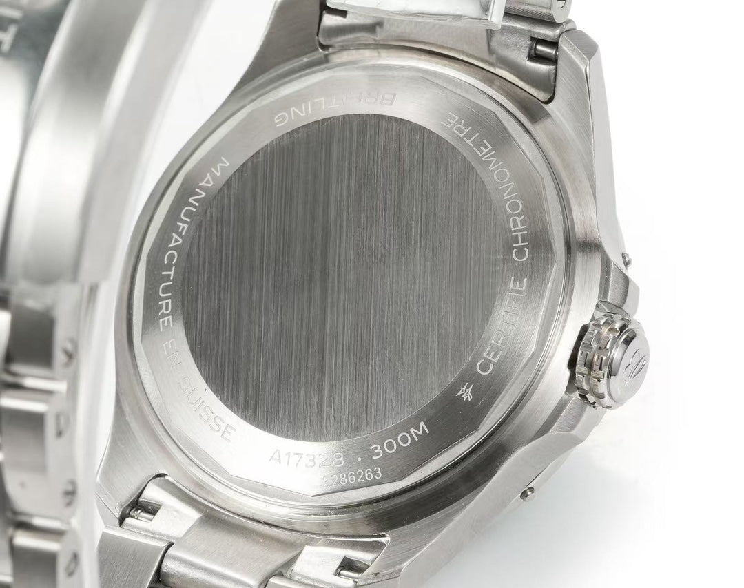 Breitling Avenger Automatic 42